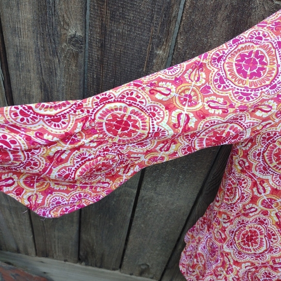 Papagallo Peplum Multi Color Top - Picture 10 of 15